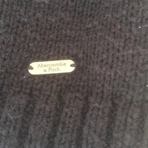 CROP sweater Abercrombie and Fitch with jeweled neck preppy black XS
C - Picture 6 of 8